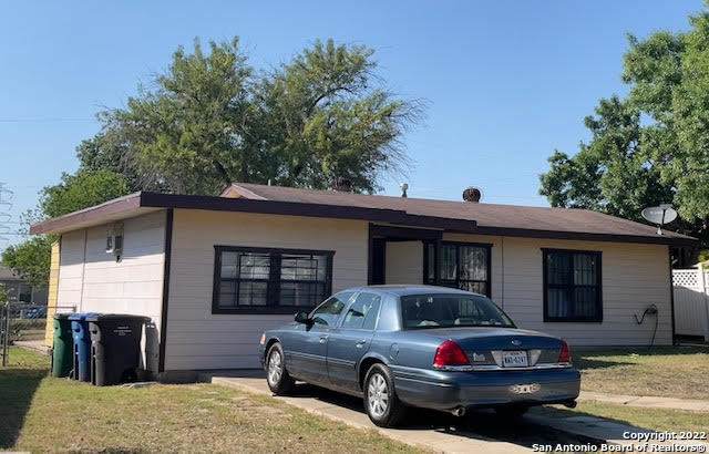 247 Bonnell - Photo 1