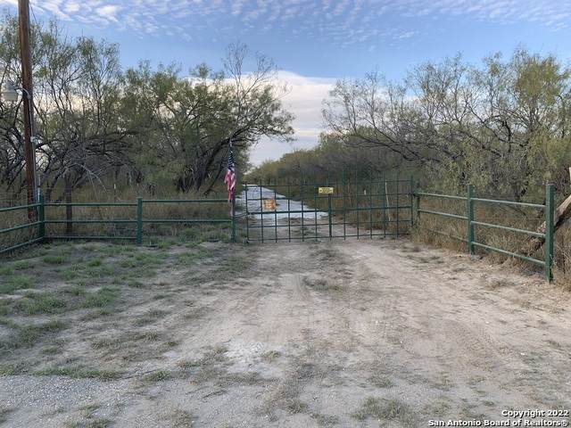 1567 Midway Park Road - Photo 1