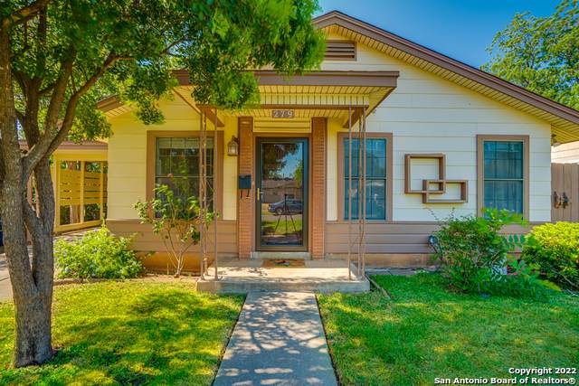 279 Harcourt Ave - Photo 1