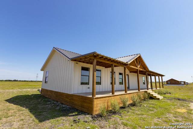 1525 Scull Rd - Photo 1