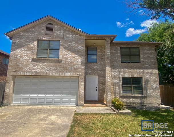 8202 Chestnut Manor Dr - Photo 1