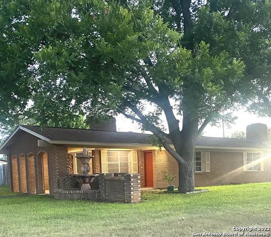 1715 Park St - Photo 1