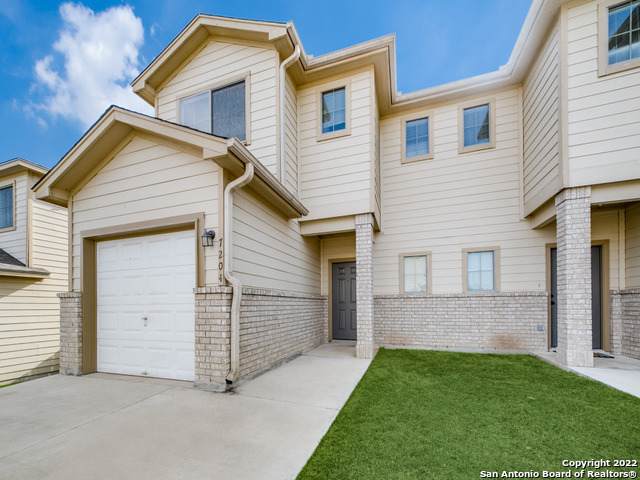 7202/ 7204 Colina Way - Photo 1