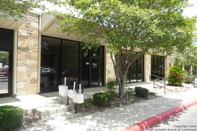 12227 Huebner - Photo 1