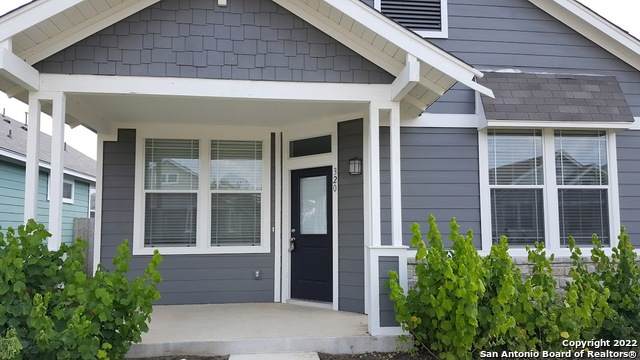 320 Perry St - Photo 1
