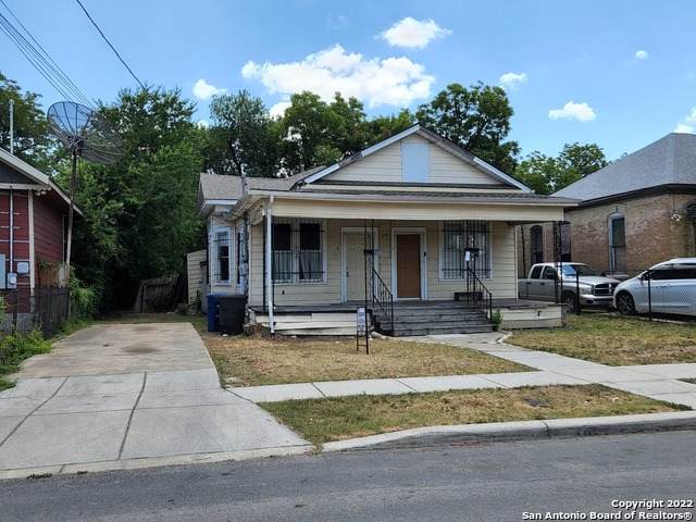 418 Warren St - Photo 1