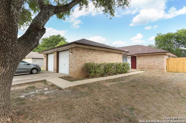 8833 Meadow Range St - Photo 1