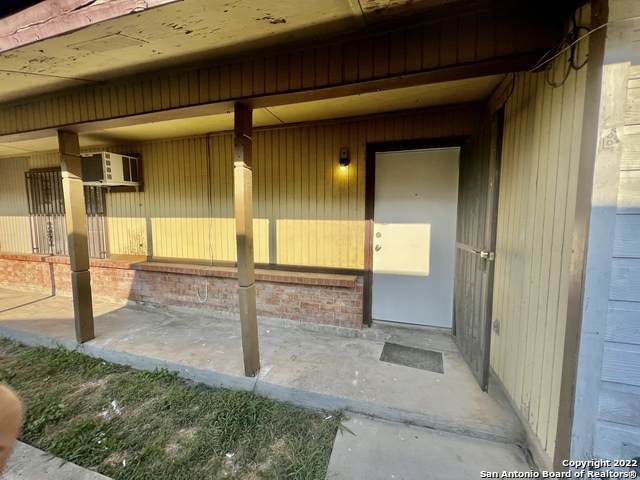 430 Formosa Blvd - Photo 1