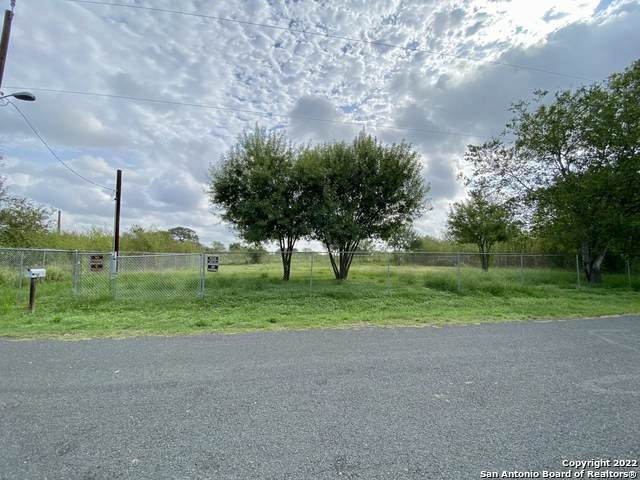 19190 Lagloria Rd - Photo 1
