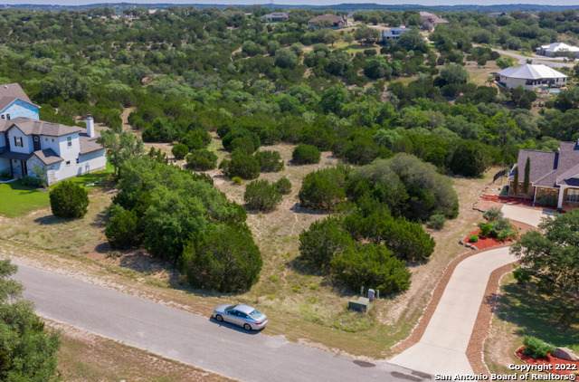 319 Charon Pt - Photo 1