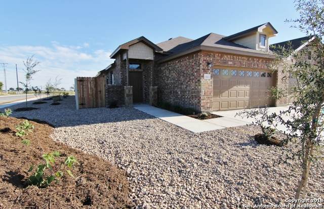 502 Creekside Circle - Photo 1