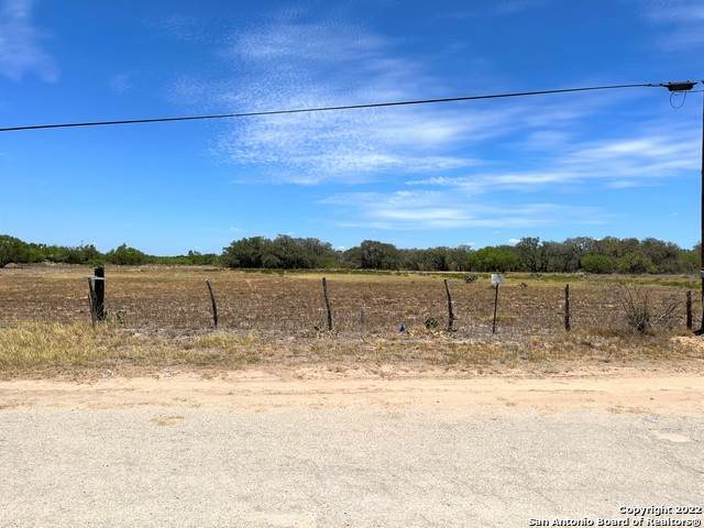 175 County Road 6718 - Photo 1