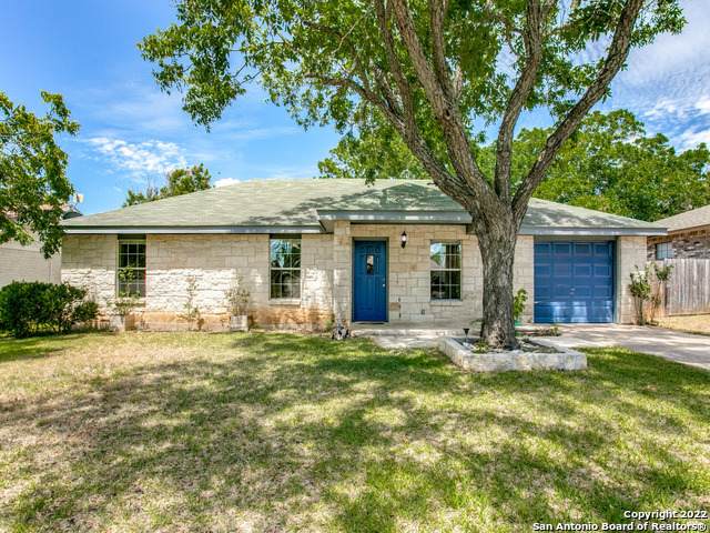 622 Creek St - Photo 1