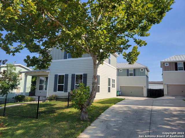 211 Claremont Ave - Photo 1