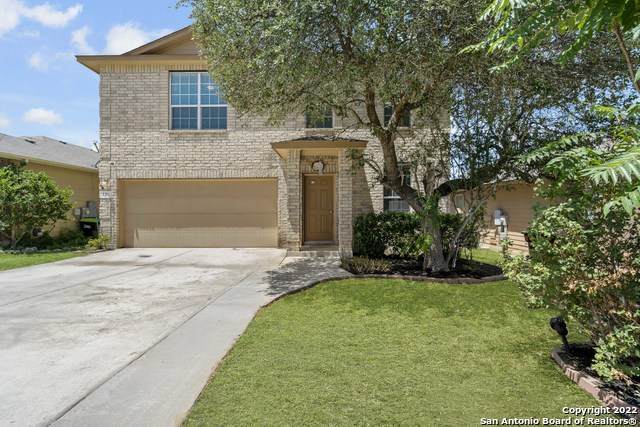 136 Katherine Way - Photo 1