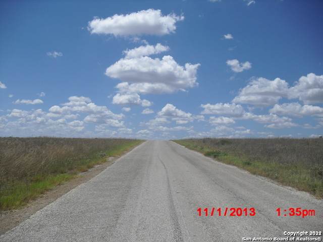 792 Lake Valley Dr - Photo 1