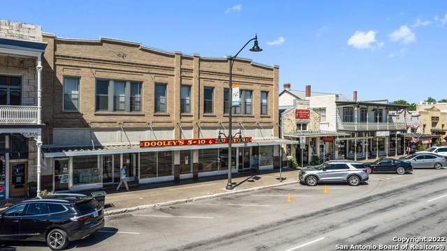 131 Main St - Photo 1