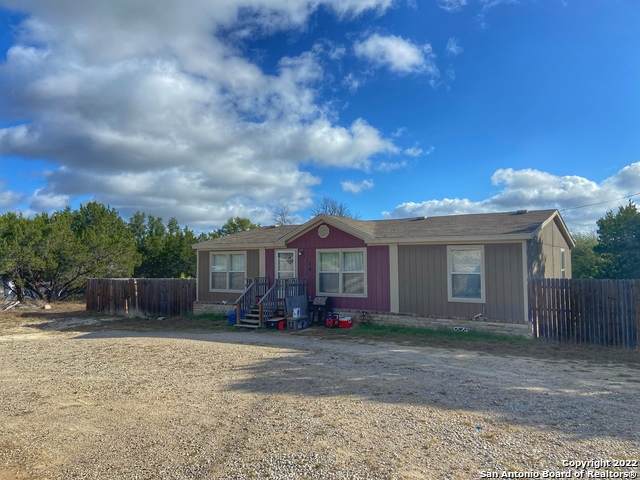 470 Wright Dr - Photo 1