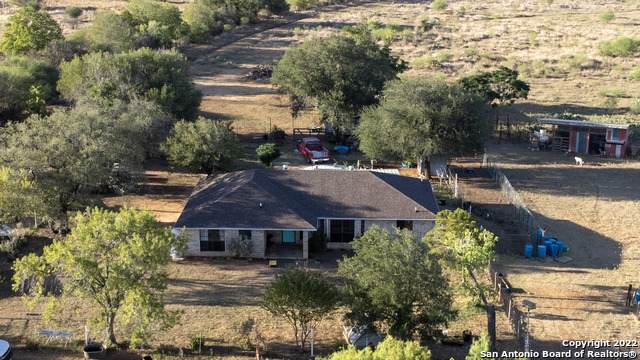 518 County Road 669 - Photo 1