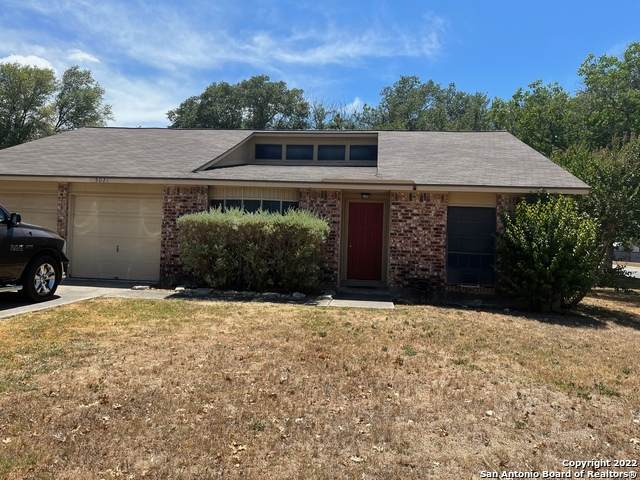 5021 Wedgewood Dr - Photo 1