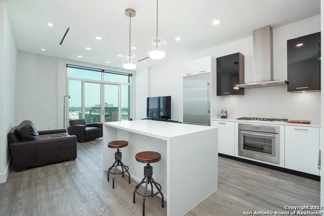 123 Lexington Ave - Photo 1
