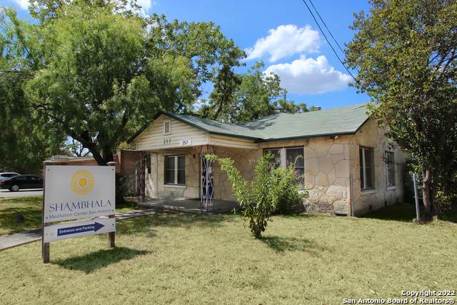 257 Hildebrand Ave - Photo 1
