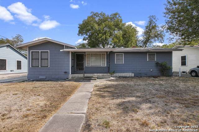 2822 Houston St - Photo 1