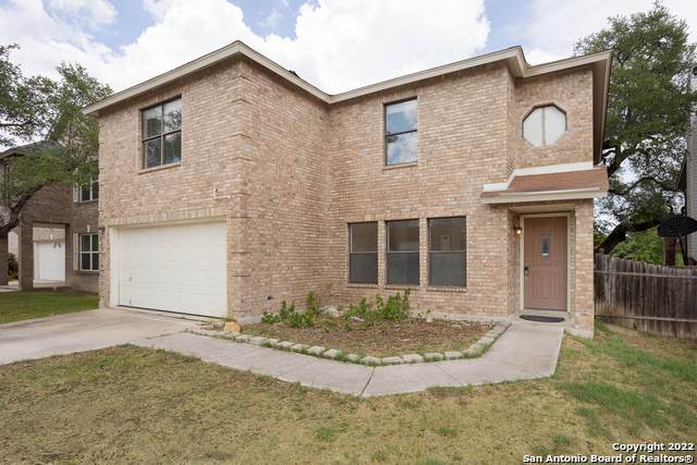 10406 Pelican Oak Dr - Photo 1