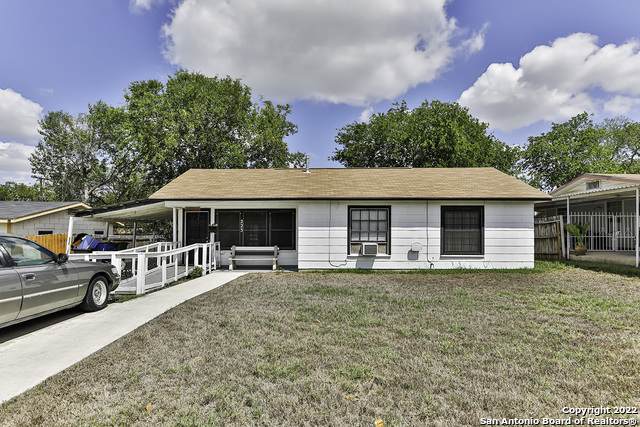 223 Pool Dr - Photo 1