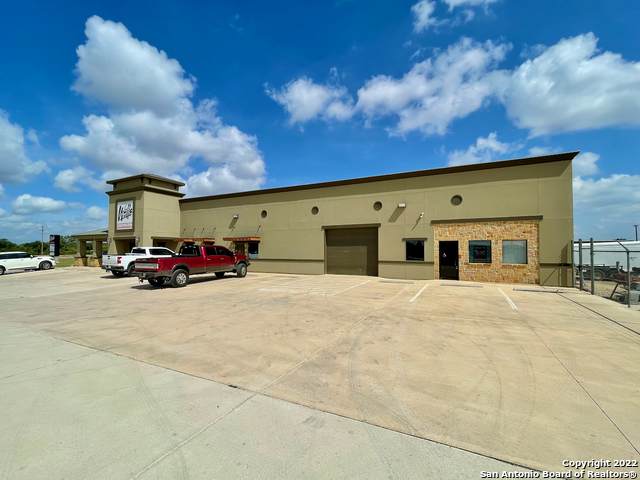 2150 2nd St - Photo 1