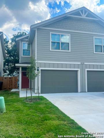 10210 Lynwood Village - Photo 1