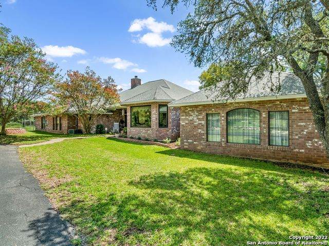 165/171 Sage Oaks Trl - Photo 1
