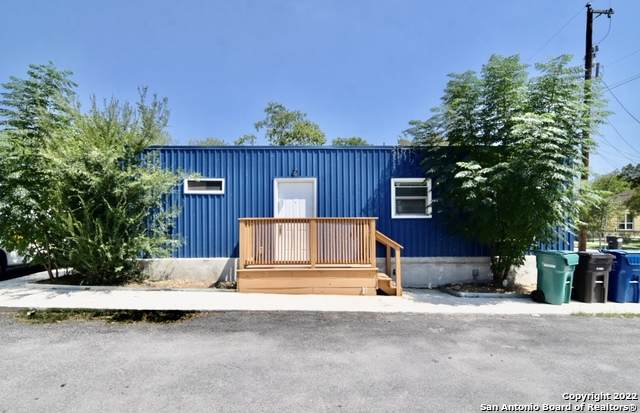 1033 Rivas St - Photo 1