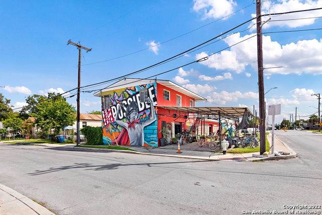 1802 Flores St - Photo 1