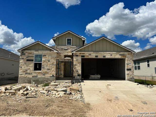 7137 Walkers Loop - Photo 1