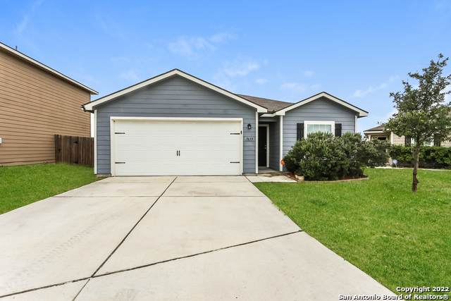 7639 Bowdre - Photo 1