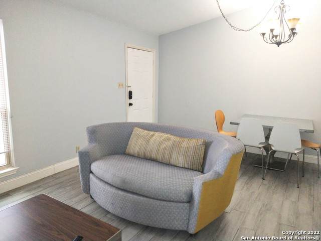 4949 Hamilton Wolfe Rd - Photo 1