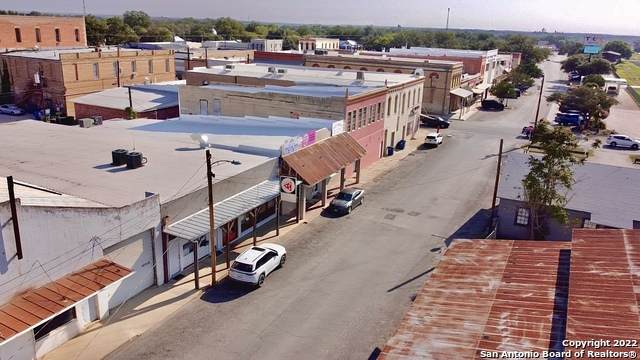 1210 18TH ST - Photo 1