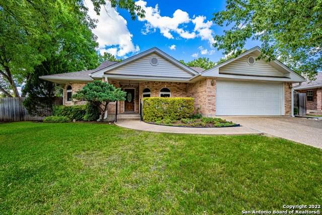 208 Coronado Dr - Photo 1