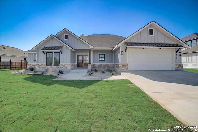 137 Magnolia Cir - Photo 1