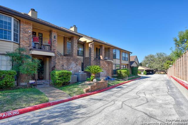 3605 Hidden Dr - Photo 1