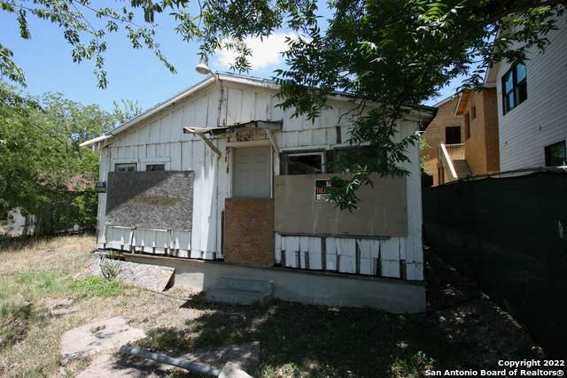 113 Brown Alley - Photo 1
