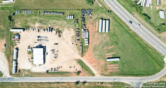 880 Fm 117 - Photo 1