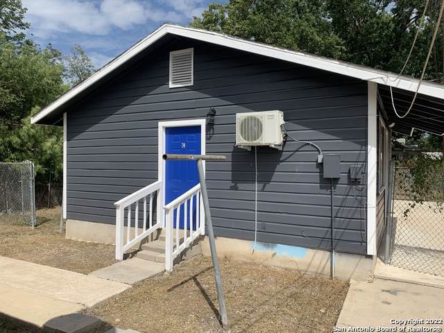 1027 King Ave - Photo 1