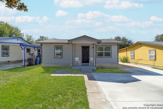 343 Precious St - Photo 1