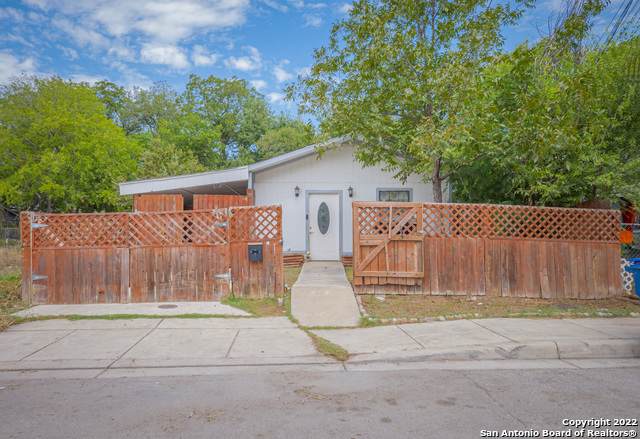 231 Lubbock - Photo 1