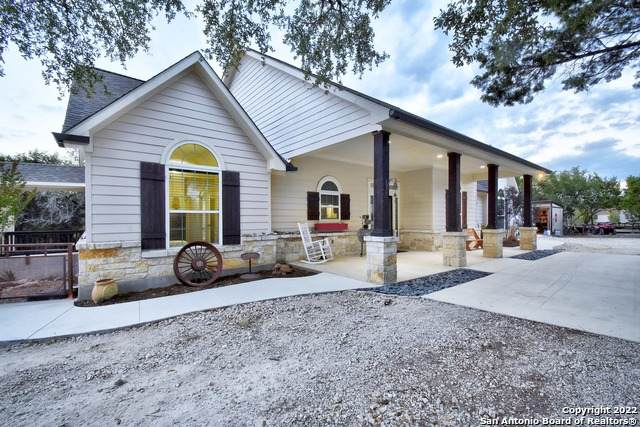 520 Juniper Ct - Photo 1