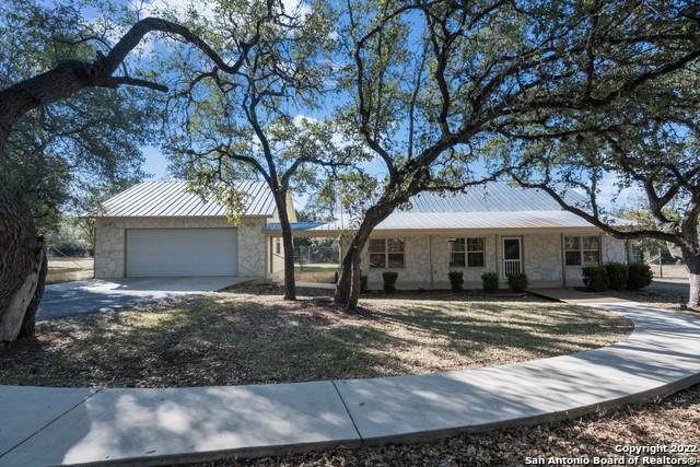 9008 Ashford Dr - Photo 1