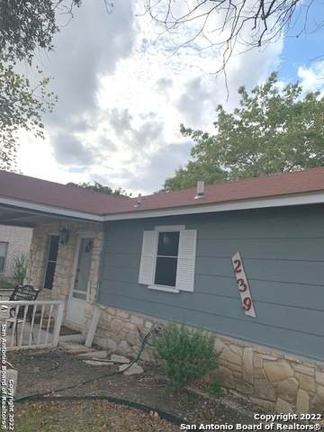 239 Glamis Ave - Photo 1