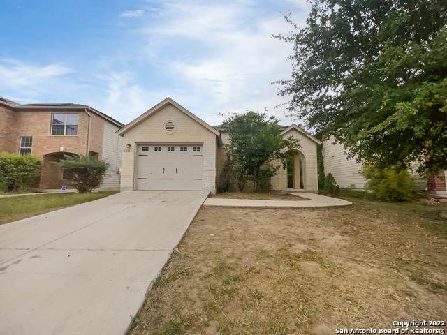 11114 Barclay Pt - Photo 1